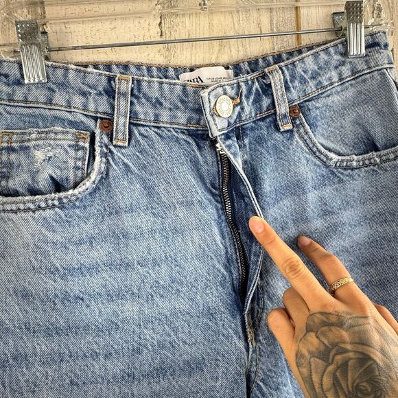 ZARA Jeans Womens 6 Blue High Rise Straight Leg Raw Hem Essential 90's Mom Jeans - Picture 7 of 8